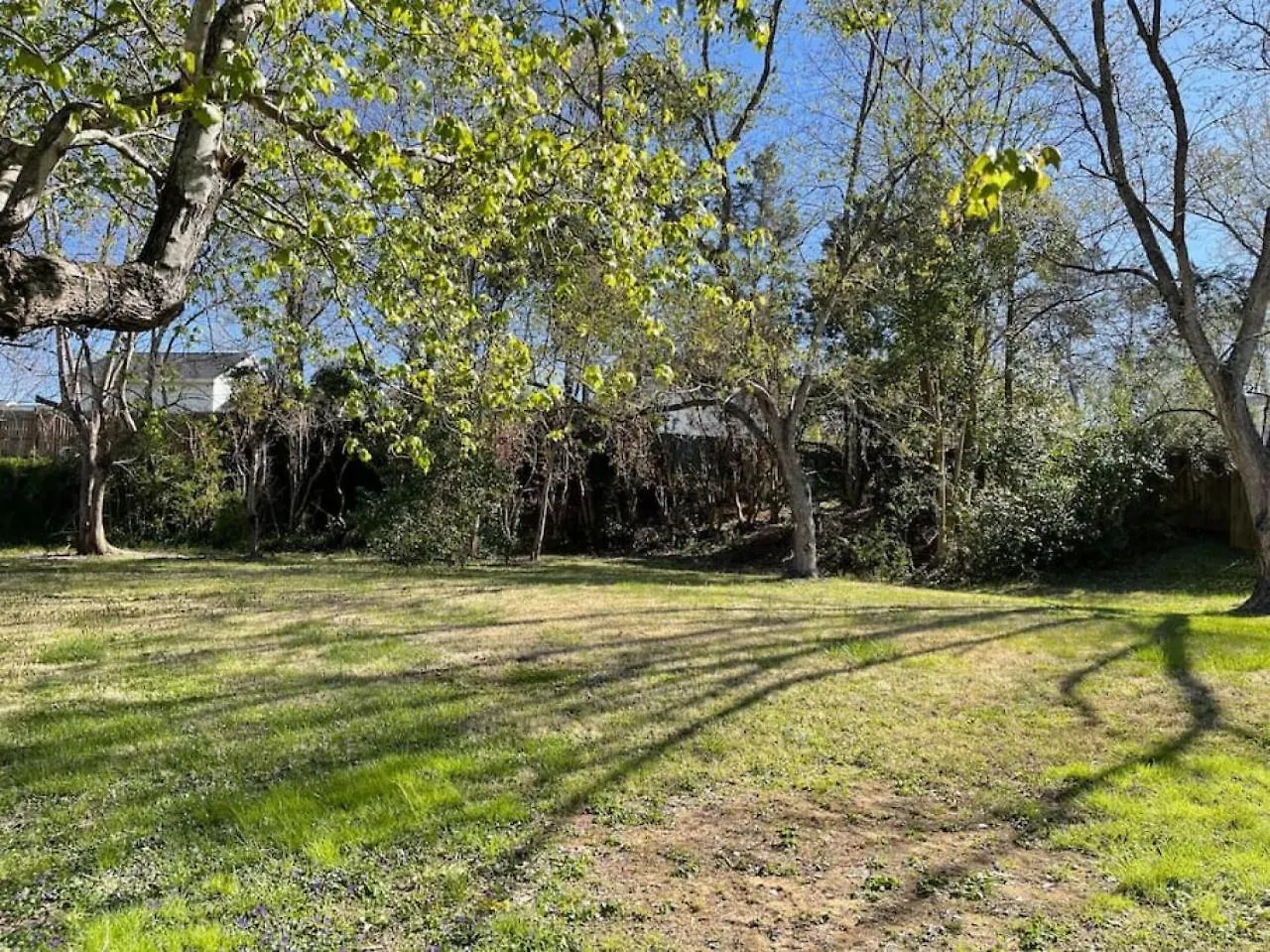 Escape To Tranquility In Our Spacious 4-Bedroom Retreat Charlotte United States